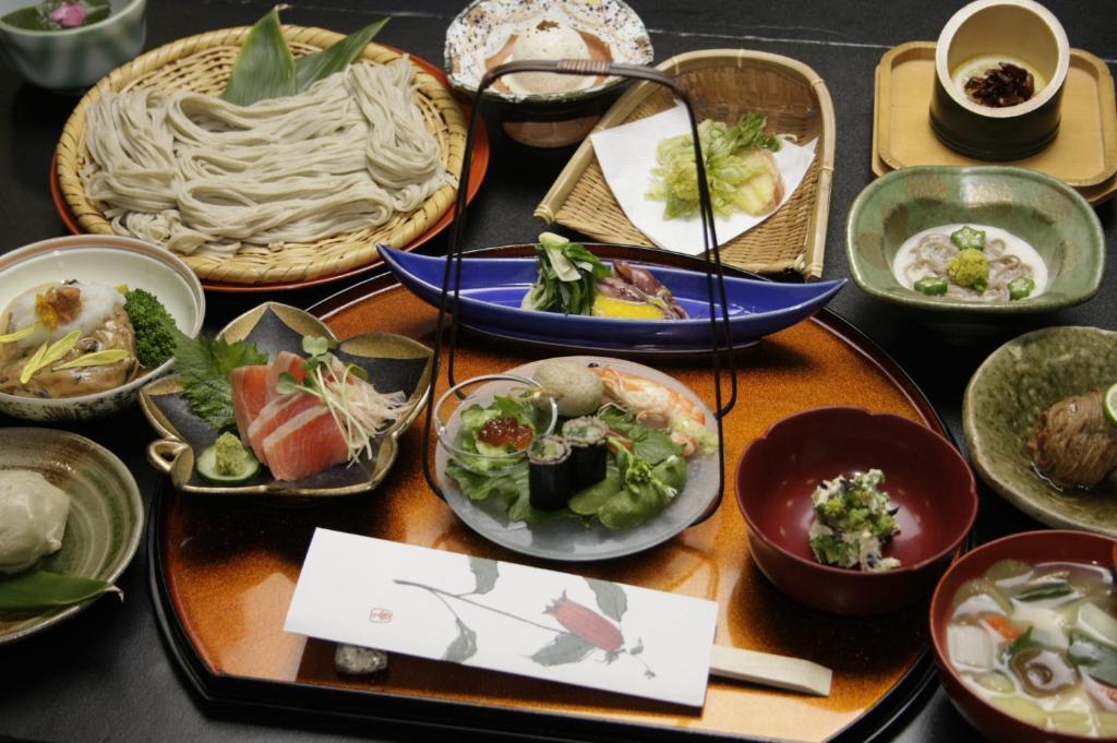 Oumeitei Tsuji Ryokan Nagano Extérieur photo